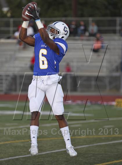 Thumbnail 2 in Glendora @ Charter Oak photogallery.