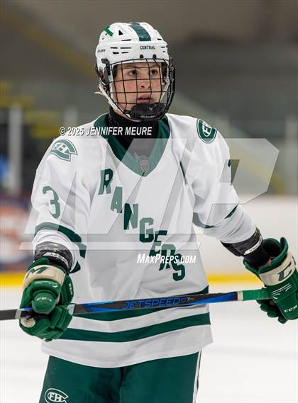 Thumbnail 3 in Brighton vs Forest Hills Central (KV Thanksgiving Invite Consolation) photogallery.