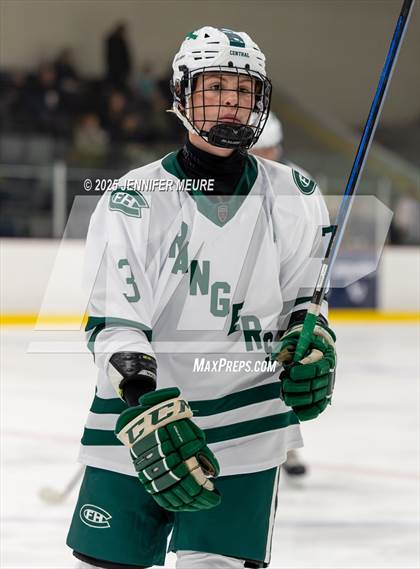 Thumbnail 3 in Brighton vs Forest Hills Central (KV Thanksgiving Invite Consolation) photogallery.