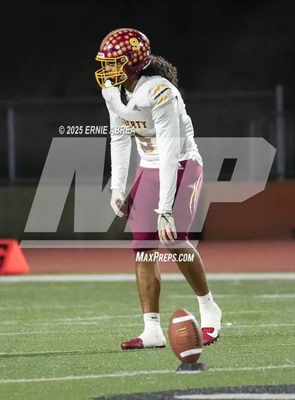 Thumbnail 2 in Liberty @ Pittsburg (CIF NCS D1 Quarterfinals) photogallery.