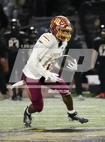 Thumbnail 3 in Liberty @ Pittsburg (CIF NCS D1 Quarterfinals) photogallery.