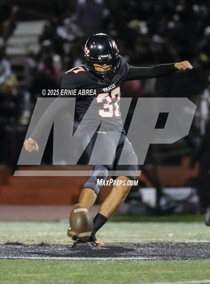 Thumbnail 1 in Liberty @ Pittsburg (CIF NCS D1 Quarterfinals) photogallery.