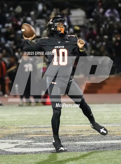 Thumbnail 3 in Liberty @ Pittsburg (CIF NCS D1 Quarterfinals) photogallery.