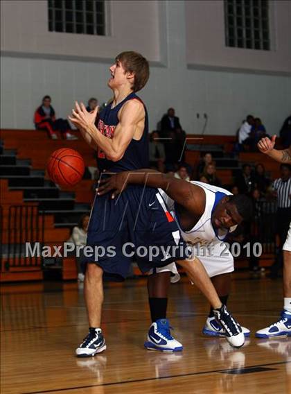 Thumbnail 1 in Seven Lakes @ Channelview photogallery.
