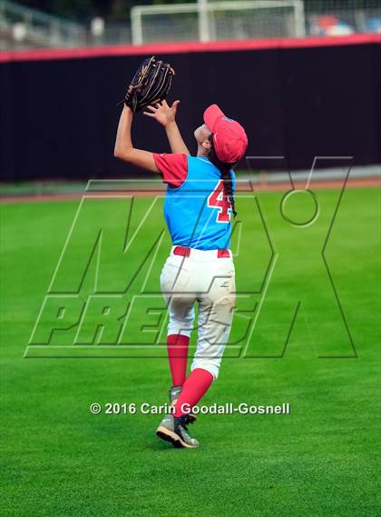 Thumbnail 3 in Princeton vs. North Stanly (NCHSAA 1A Final, Game 1) photogallery.
