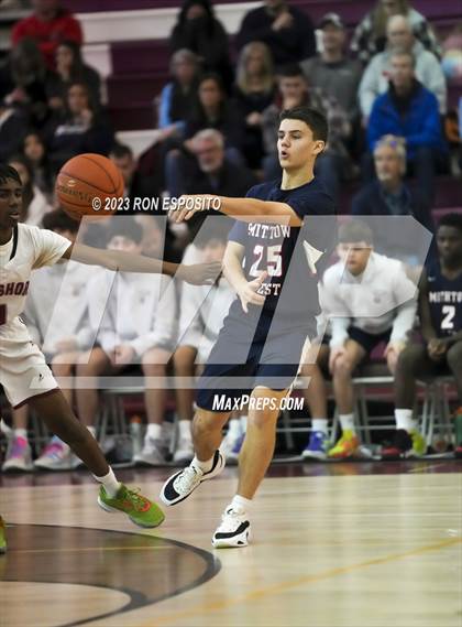 Thumbnail 1 in Smithtown West @ Bay Shore photogallery.