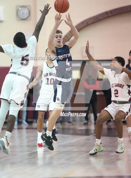Thumbnail 2 in Smithtown West @ Bay Shore photogallery.