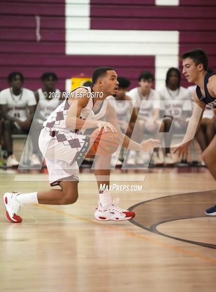 Thumbnail 2 in Smithtown West @ Bay Shore photogallery.