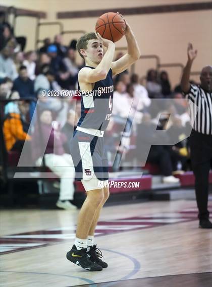 Thumbnail 1 in Smithtown West @ Bay Shore photogallery.