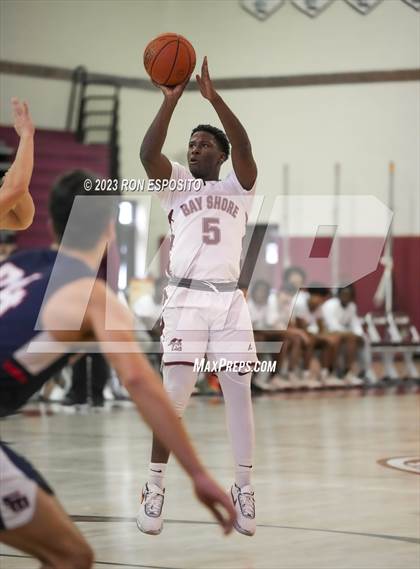 Thumbnail 1 in Smithtown West @ Bay Shore photogallery.