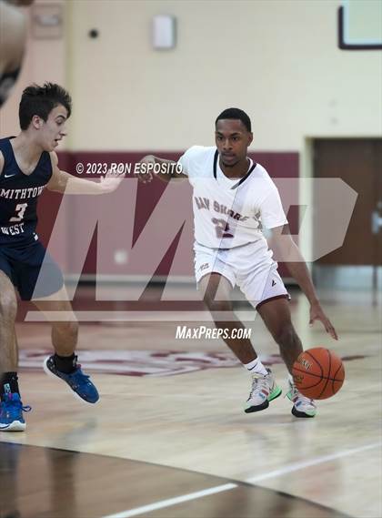 Thumbnail 1 in Smithtown West @ Bay Shore photogallery.