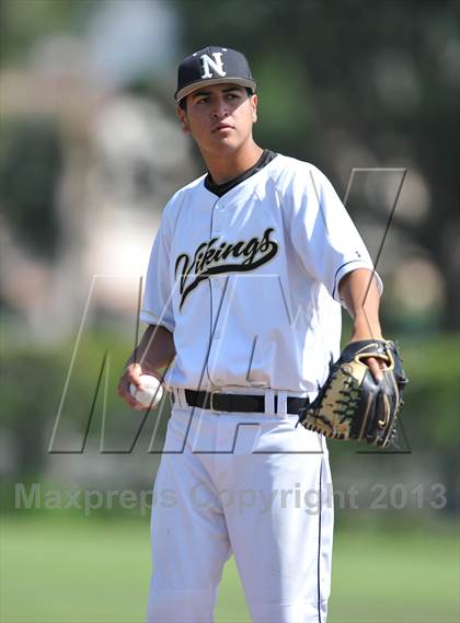 Thumbnail 2 in Northview vs. Oaks Christian (CIF-SS D4 Quarterfinal) photogallery.
