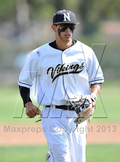 Thumbnail 1 in Northview vs. Oaks Christian (CIF-SS D4 Quarterfinal) photogallery.