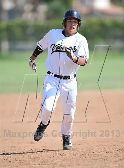 Thumbnail 3 in Northview vs. Oaks Christian (CIF-SS D4 Quarterfinal) photogallery.