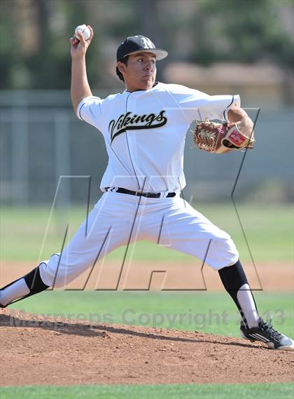 Thumbnail 1 in Northview vs. Oaks Christian (CIF-SS D4 Quarterfinal) photogallery.