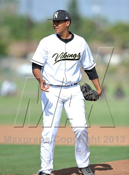 Thumbnail 2 in Northview vs. Oaks Christian (CIF-SS D4 Quarterfinal) photogallery.