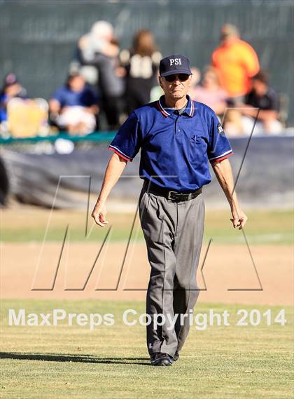 Thumbnail 3 in Valley Christian @ Archbishop Mitty photogallery.