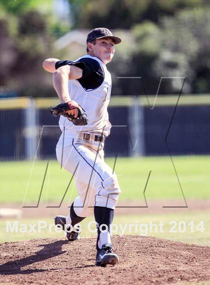 Thumbnail 3 in Valley Christian @ Archbishop Mitty photogallery.