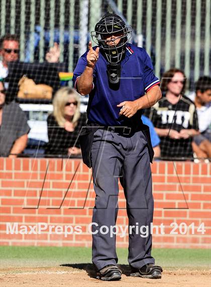 Thumbnail 1 in Valley Christian @ Archbishop Mitty photogallery.