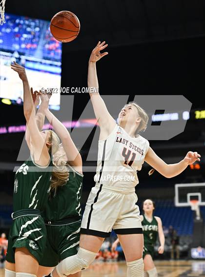 Thumbnail 1 in Robert Lee vs Neches (UIL 1A State Semifinal) photogallery.