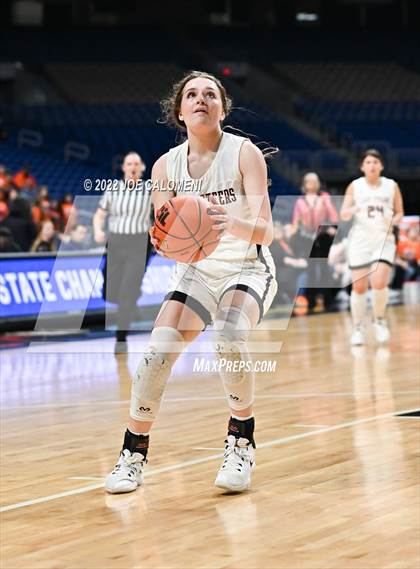 Thumbnail 3 in Robert Lee vs Neches (UIL 1A State Semifinal) photogallery.