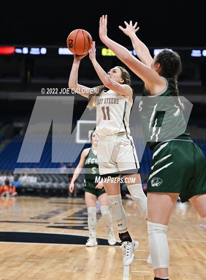 Thumbnail 1 in Robert Lee vs Neches (UIL 1A State Semifinal) photogallery.