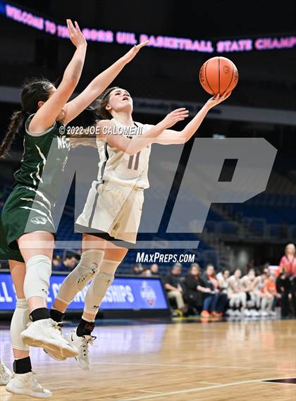 Thumbnail 3 in Robert Lee vs Neches (UIL 1A State Semifinal) photogallery.