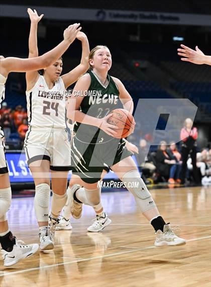 Thumbnail 1 in Robert Lee vs Neches (UIL 1A State Semifinal) photogallery.