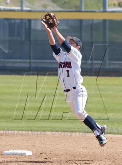Thumbnail 3 in Northwood vs. Yorba Linda photogallery.
