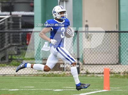 Thumbnail 2 in Riverdale @ Jesuit photogallery.