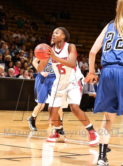 Thumbnail 2 in Regis Jesuit vs. Grandview (CHSAA 5A Final Four) photogallery.