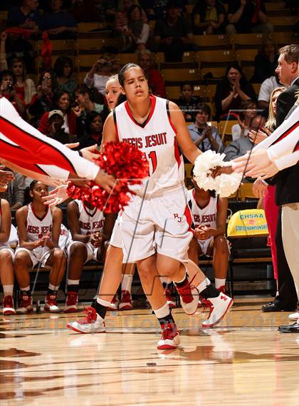 Thumbnail 3 in Regis Jesuit vs. Grandview (CHSAA 5A Final Four) photogallery.