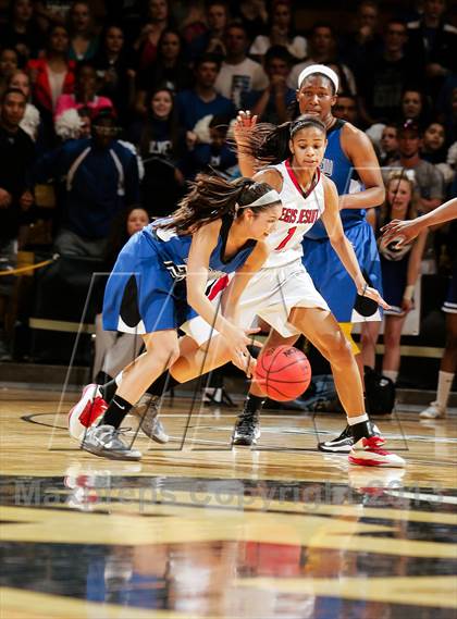 Thumbnail 1 in Regis Jesuit vs. Grandview (CHSAA 5A Final Four) photogallery.
