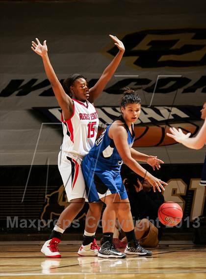 Thumbnail 1 in Regis Jesuit vs. Grandview (CHSAA 5A Final Four) photogallery.