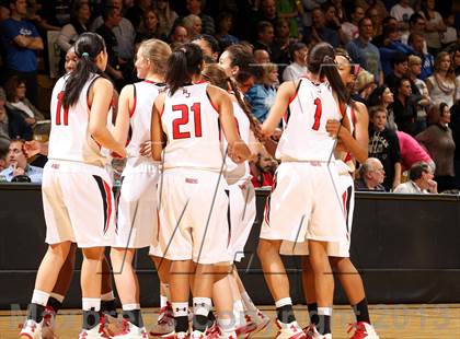 Thumbnail 2 in Regis Jesuit vs. Grandview (CHSAA 5A Final Four) photogallery.
