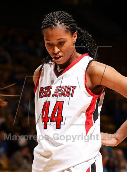 Thumbnail 2 in Regis Jesuit vs. Grandview (CHSAA 5A Final Four) photogallery.