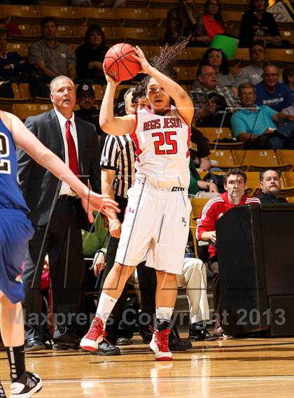 Thumbnail 3 in Regis Jesuit vs. Grandview (CHSAA 5A Final Four) photogallery.