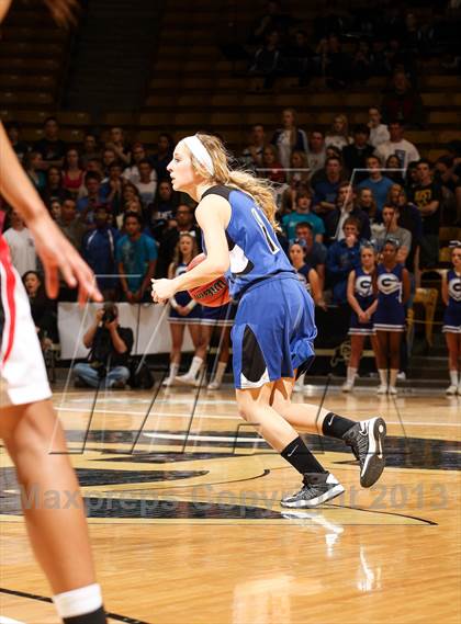 Thumbnail 3 in Regis Jesuit vs. Grandview (CHSAA 5A Final Four) photogallery.