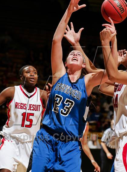 Thumbnail 3 in Regis Jesuit vs. Grandview (CHSAA 5A Final Four) photogallery.