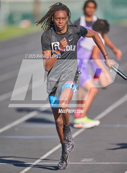 Thumbnail 2 in Lamar CISD Relays (4x400M) photogallery.