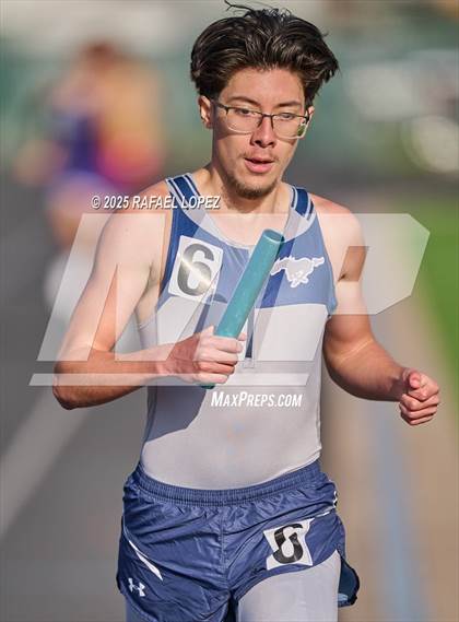 Thumbnail 3 in Lamar CISD Relays (4x400M) photogallery.