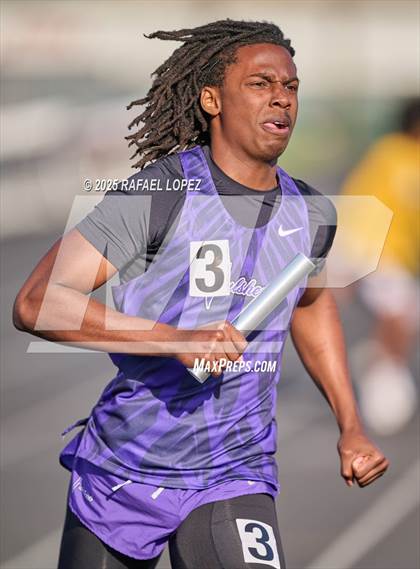 Thumbnail 1 in Lamar CISD Relays (4x400M) photogallery.