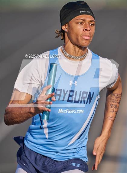 Thumbnail 1 in Lamar CISD Relays (4x400M) photogallery.
