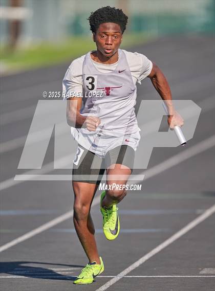 Thumbnail 3 in Lamar CISD Relays (4x400M) photogallery.