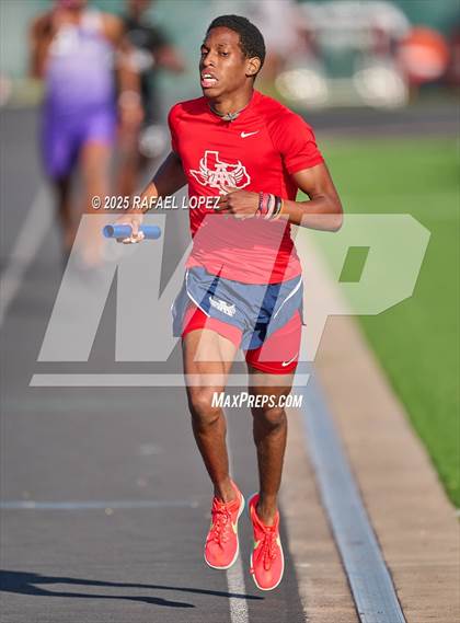 Thumbnail 3 in Lamar CISD Relays (4x400M) photogallery.