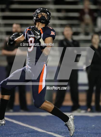 Thumbnail 1 in Crespi @  Chaminade photogallery.