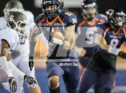 Thumbnail 3 in Crespi @  Chaminade photogallery.