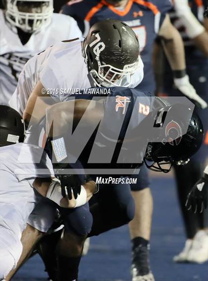 Thumbnail 3 in Crespi @  Chaminade photogallery.
