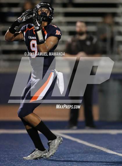 Thumbnail 2 in Crespi @  Chaminade photogallery.