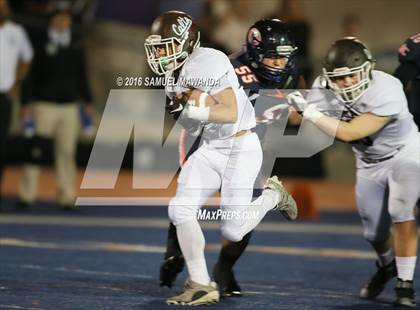 Thumbnail 2 in Crespi @  Chaminade photogallery.